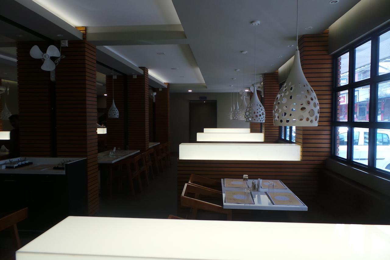 Hotel Saas Residency Kóžikkót Exteriér fotografie