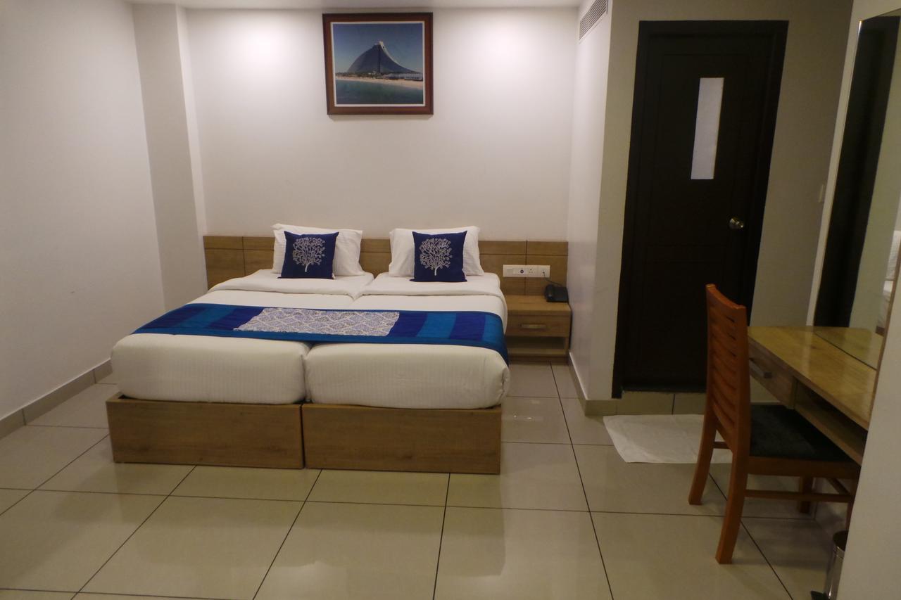 Hotel Saas Residency Kóžikkót Exteriér fotografie