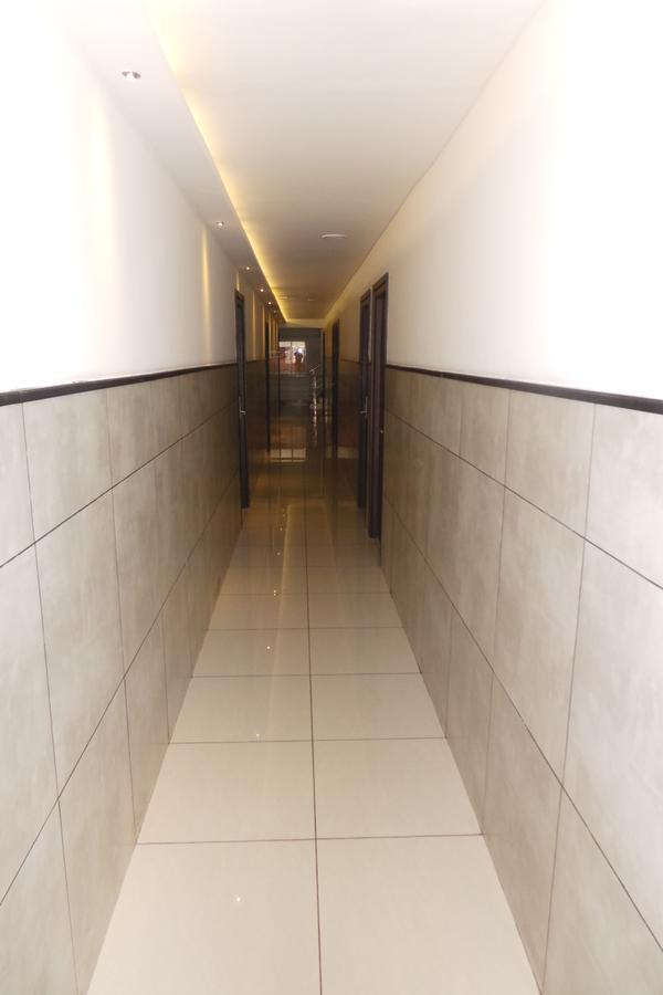 Hotel Saas Residency Kóžikkót Exteriér fotografie